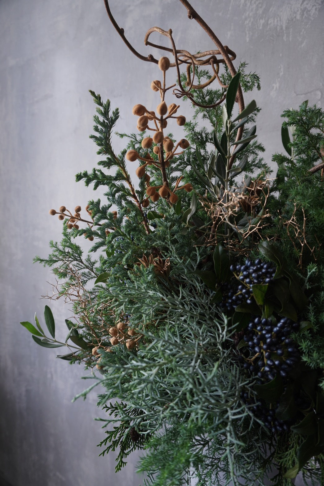 Holiday arrangement green