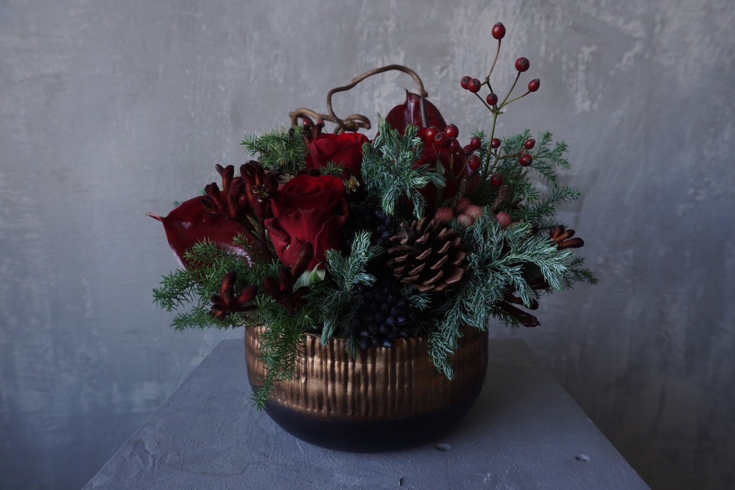 Holiday arrangement red S.L