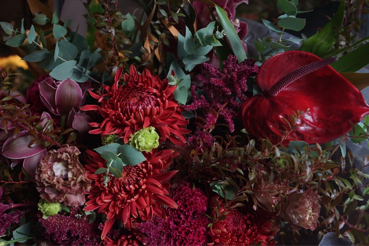 Bouquet/red LLsize