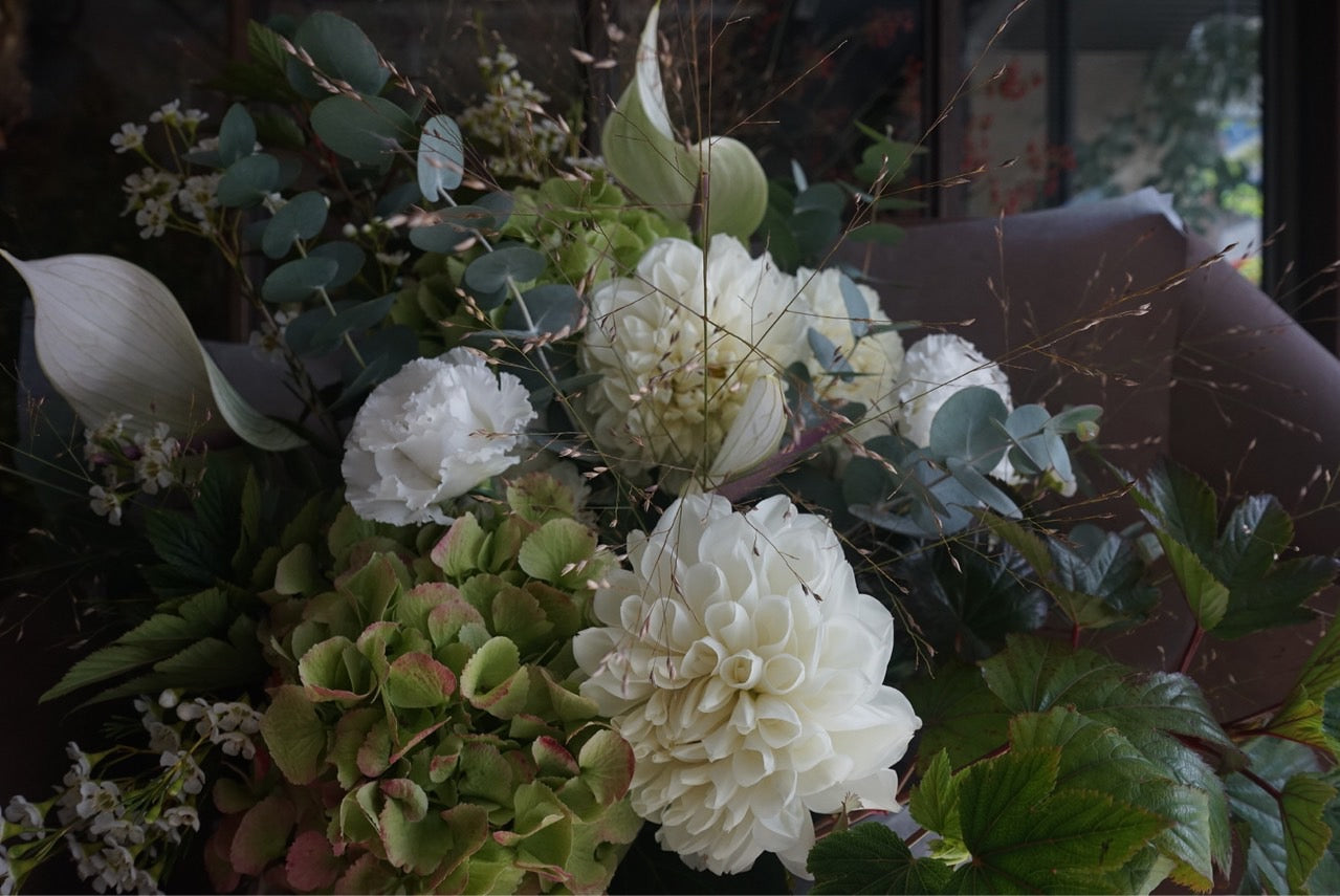 Bouquet/white&green LLsize